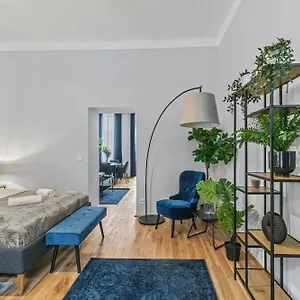 Apartmán Balcony Apartment, 4 Min To U3 Zipperer Strasse, Vídeň