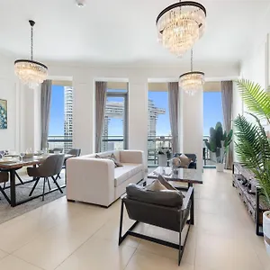 https://first-class-2br-with-full-dubai-skyline-sea-view.dubaihotelsoffers.com